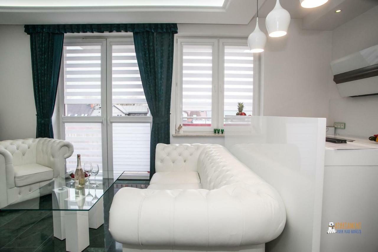 Royal Apartment In City Centre Suwalki Exterior photo