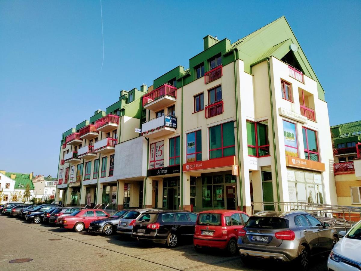 Royal Apartment In City Centre Suwalki Exterior photo